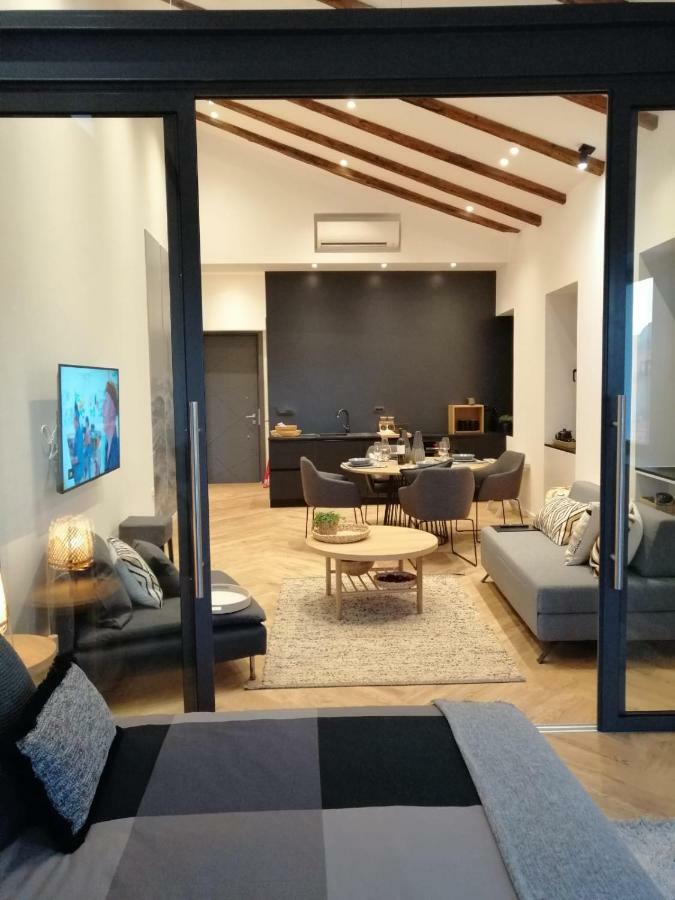 Luxury Apartment Jana With Private Parking Пула Экстерьер фото